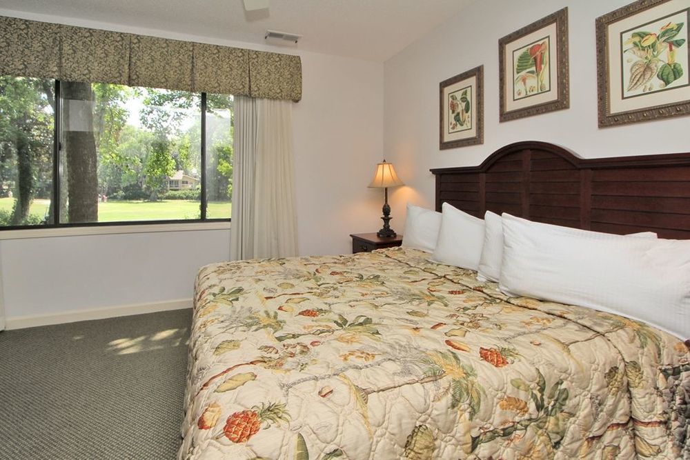 Southwind II At Shipyard By Hilton Head Accommodations Hilton Head Island Room photo